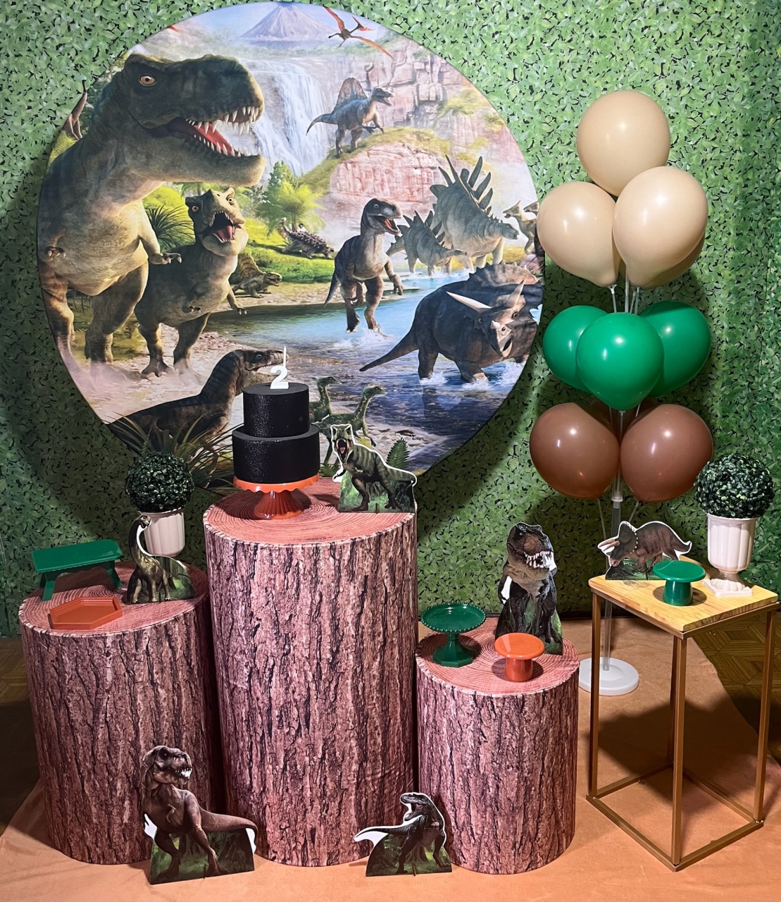Dinossauro - Kit Médio - Decoreli Decorações Pegue e Monte
