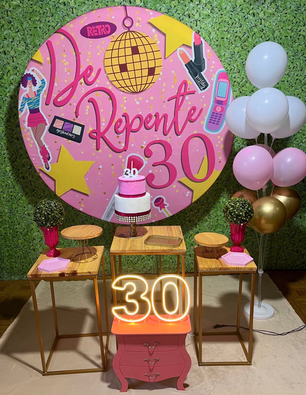 de Repente 30 - Decoreli Decorações Pegue e Monte