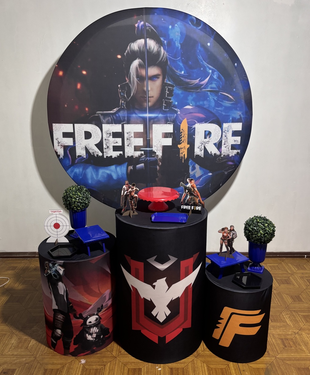 Free Fire - Kit Básico - Decoreli Decorações Pegue e Monte