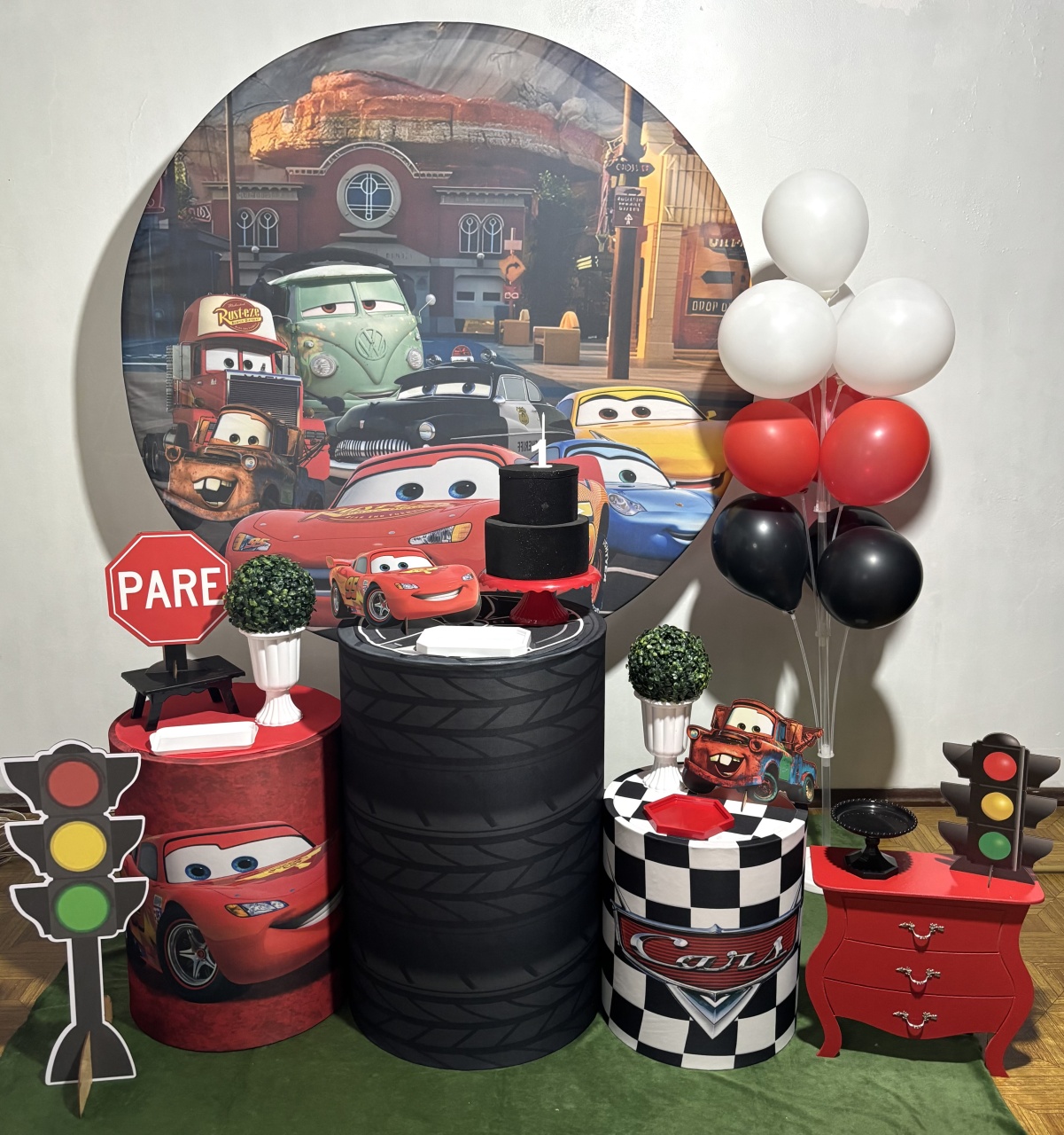 Carros - Kit Médio - Decoreli Decorações Pegue e Monte