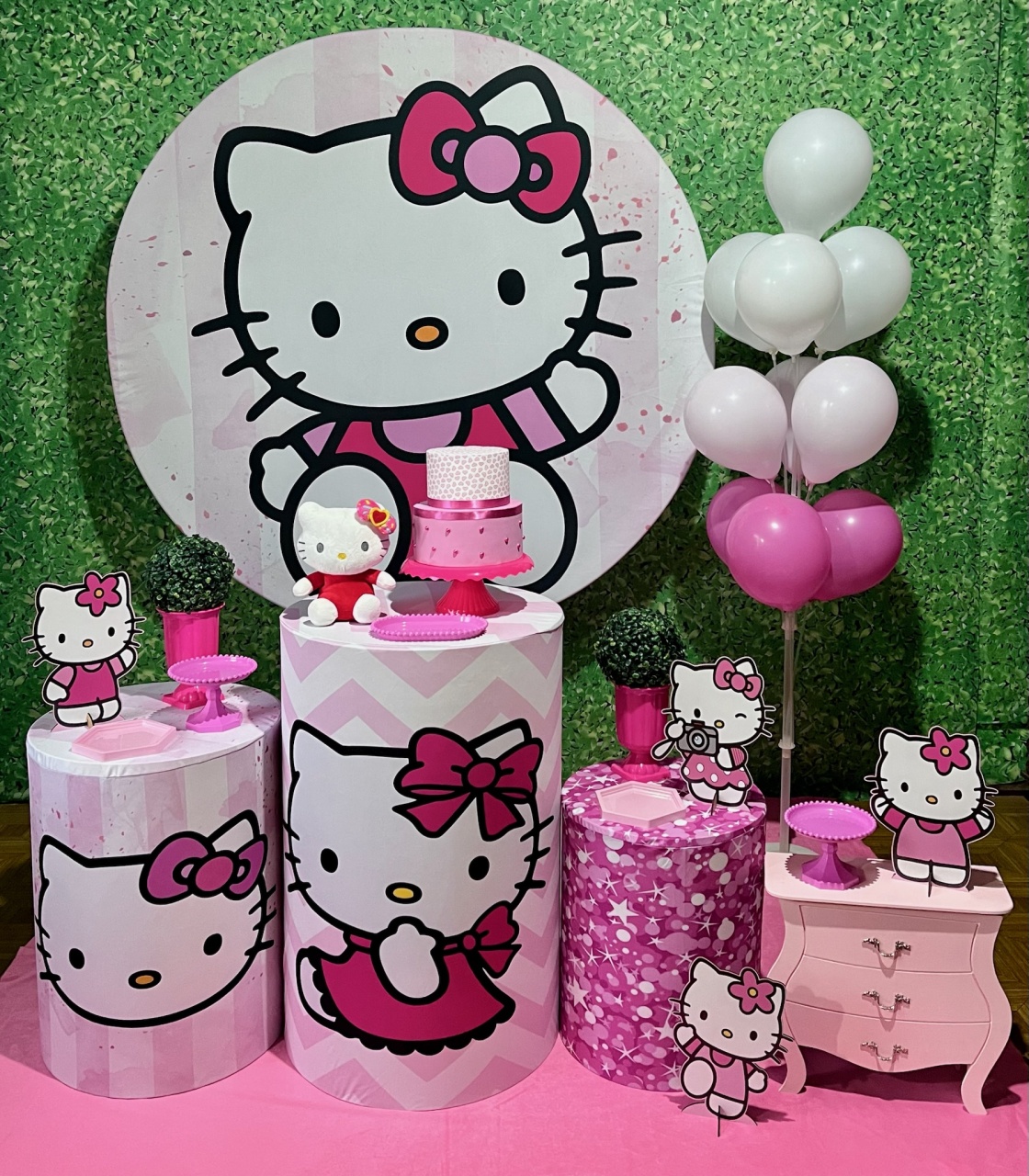 Hello Kitty - Médio - Decoreli Decorações Pegue e Monte