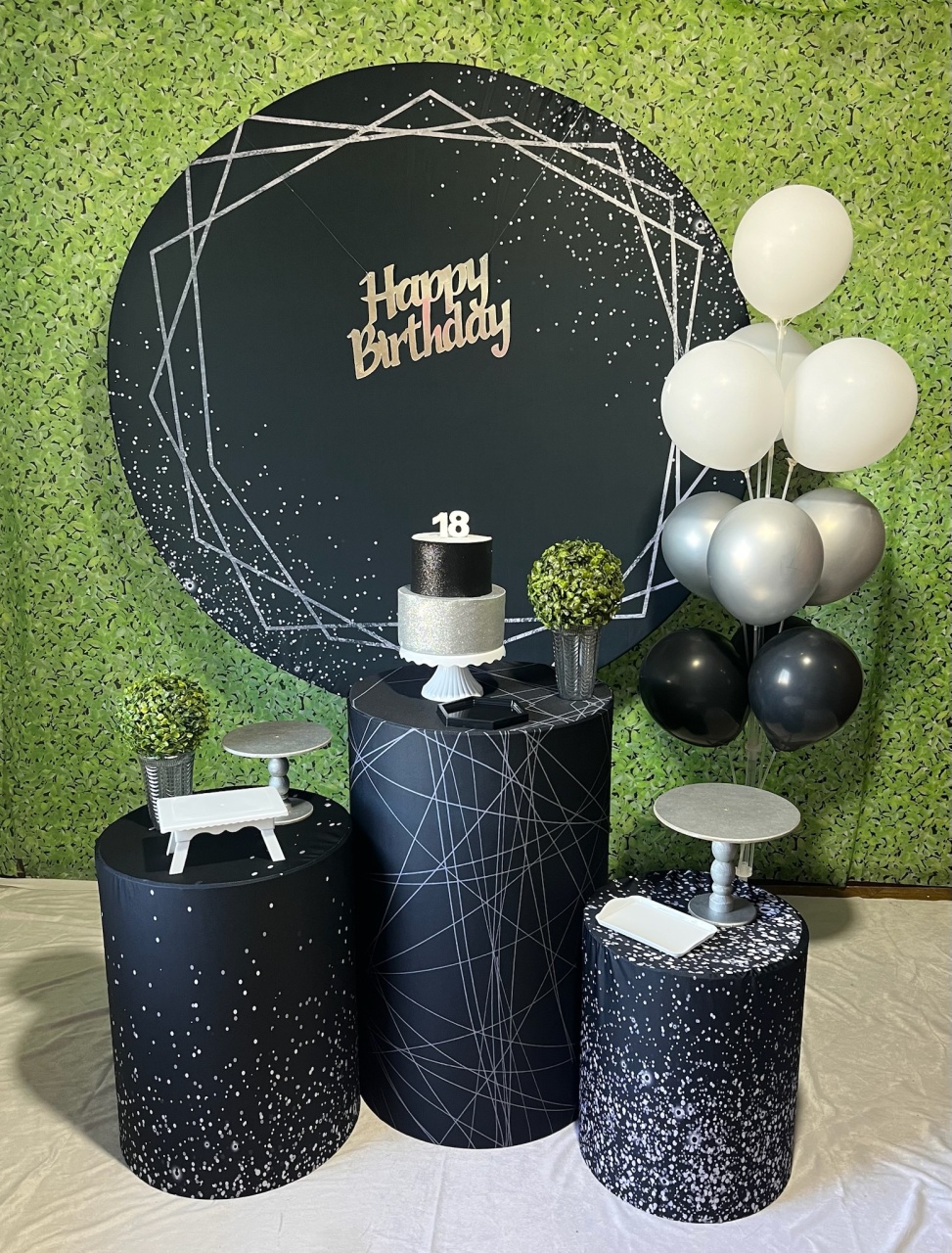 Preto E Prata - Painel Redondo - Decoreli Decorações Pegue e Monte