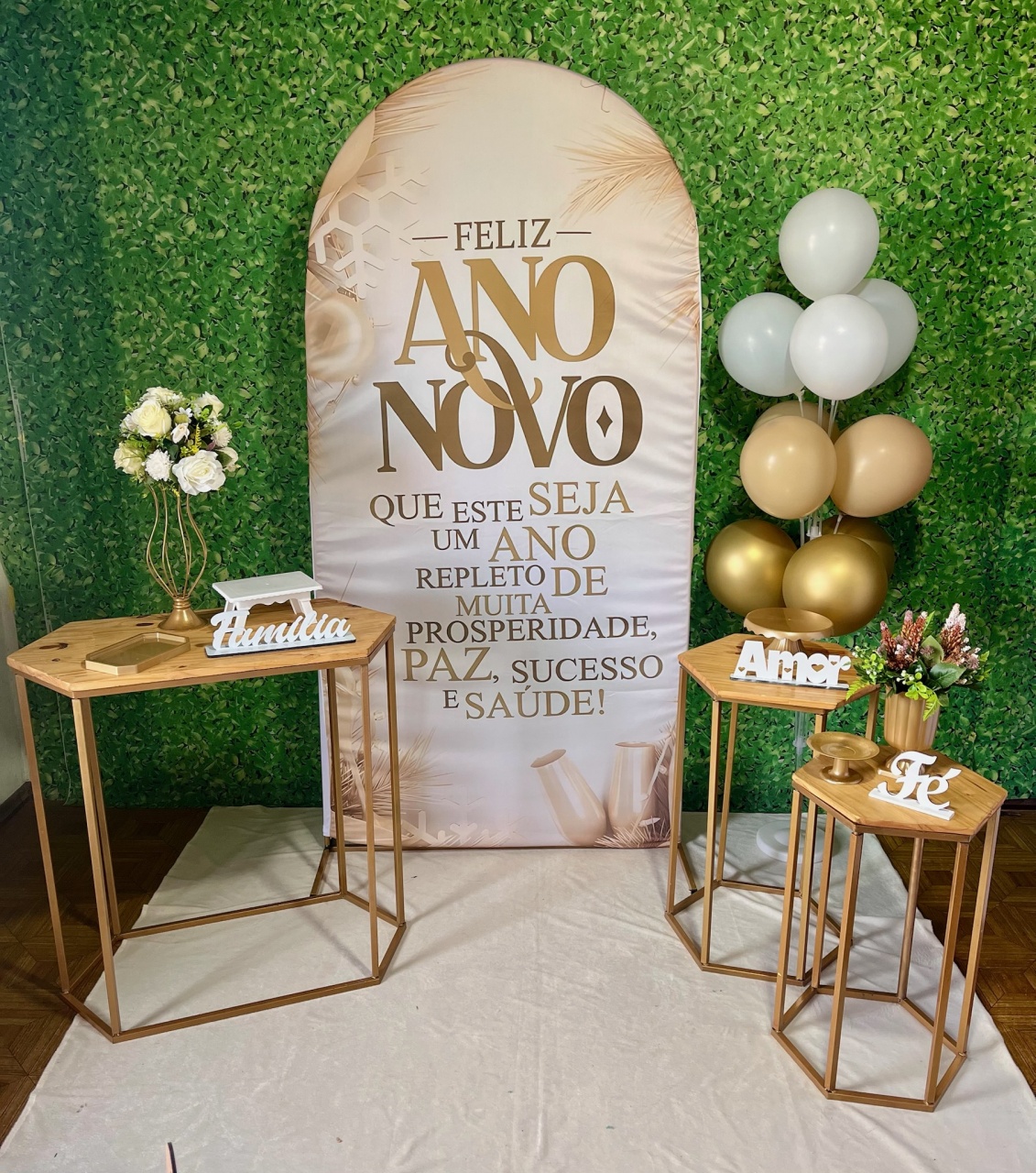 Ano Novo 1 - Decoreli Decorações Pegue e Monte