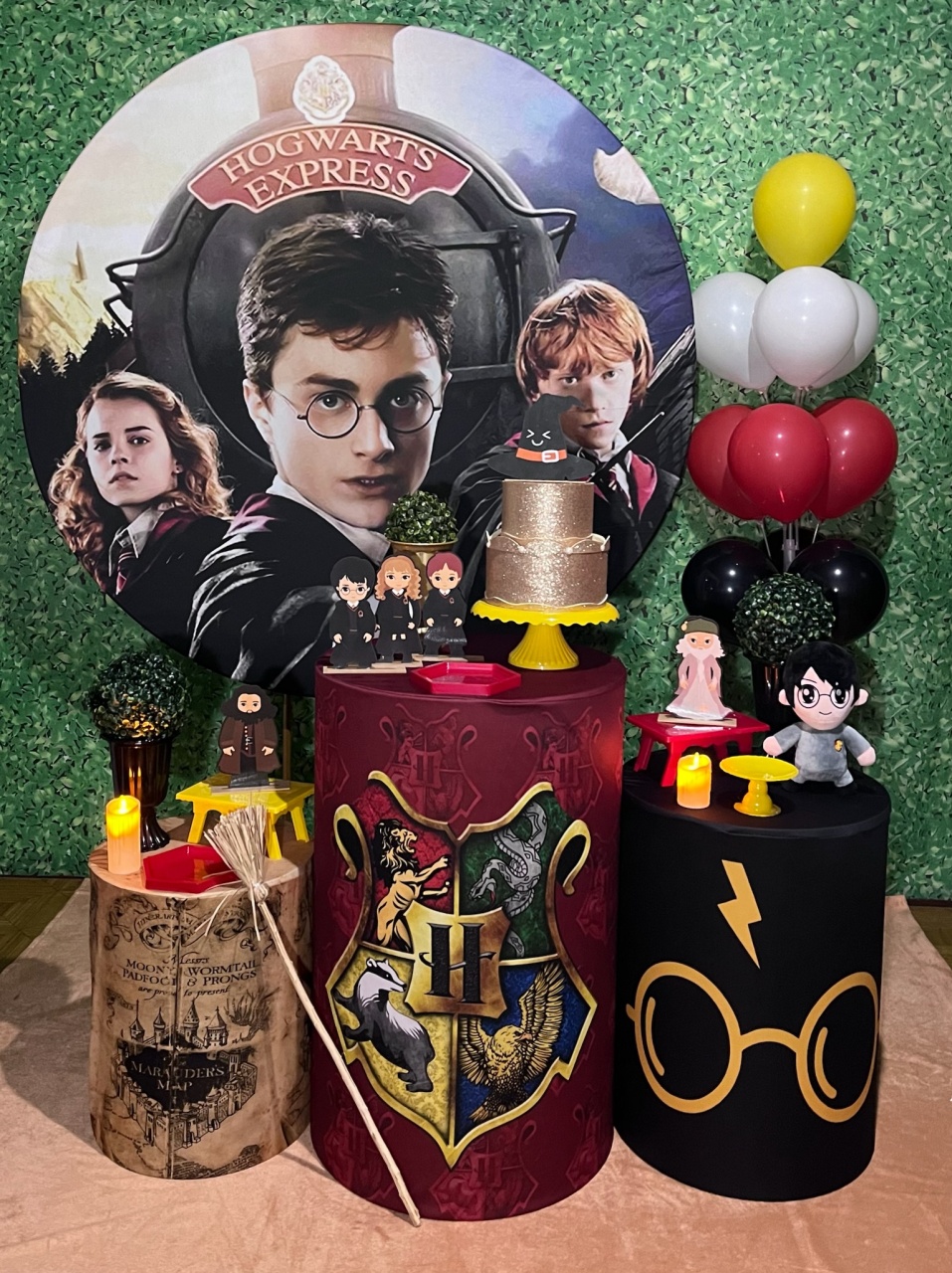 Harry Potter - Decoreli Decorações Pegue e Monte