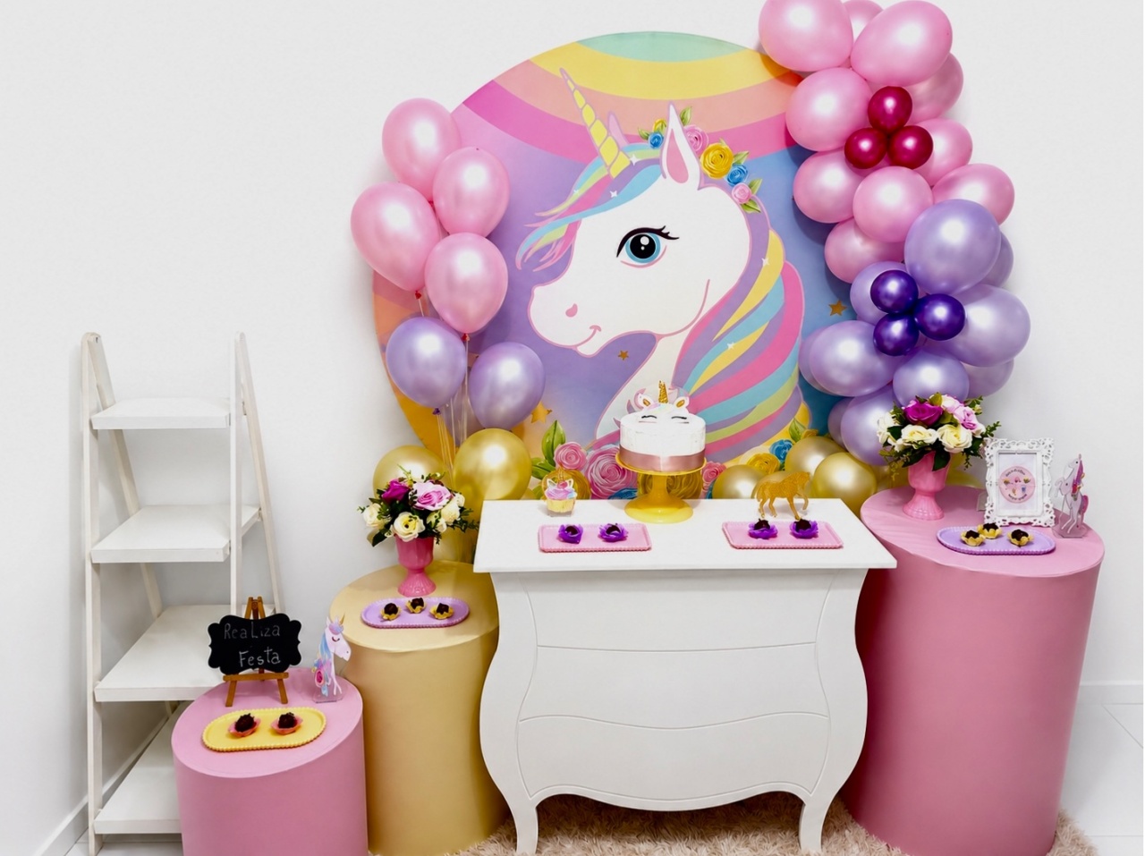 Kit Luxo Aniversário Unicórnio - Realiza Festa