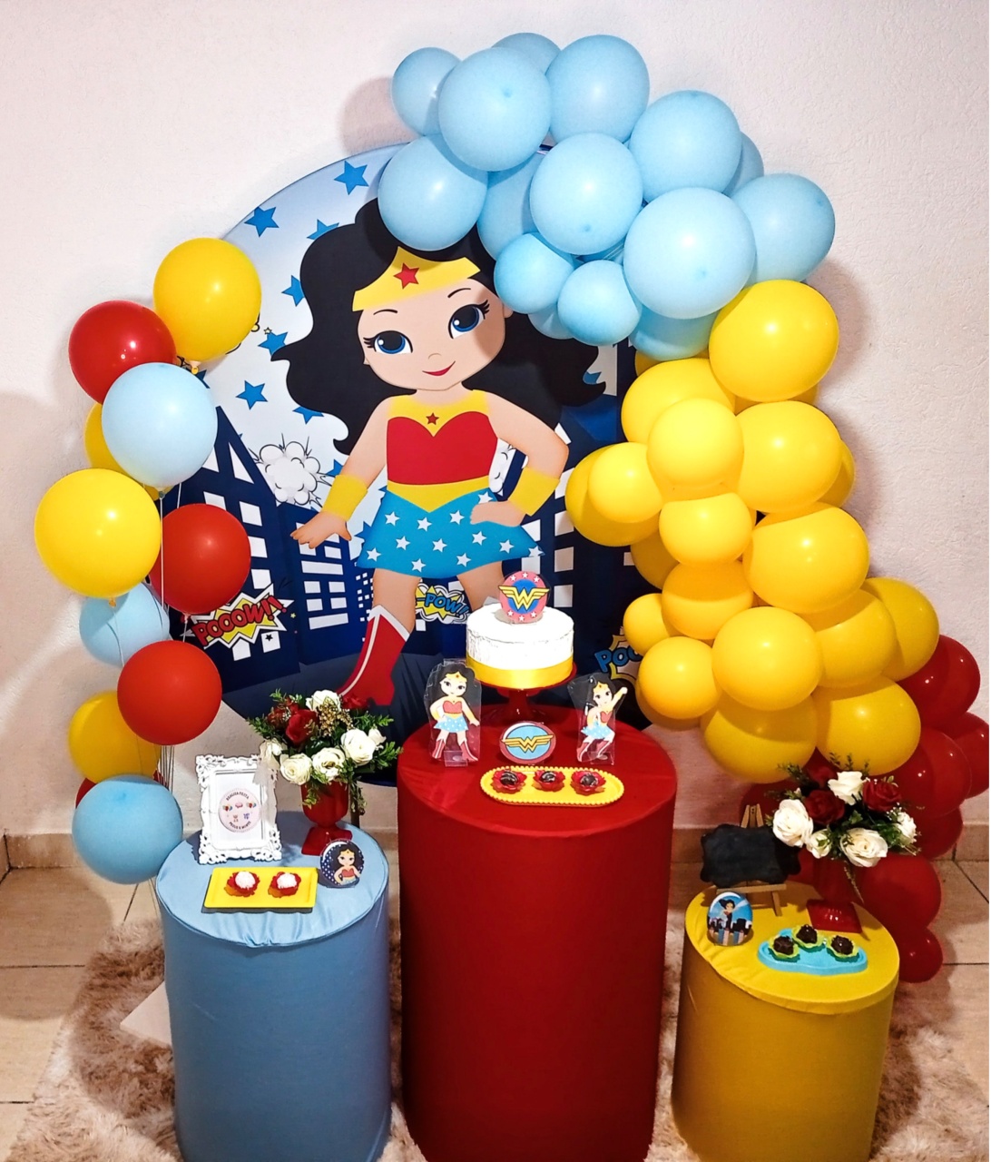 Kit Festa Infantil Feminino Mulher Maravilha - Realiza Festa