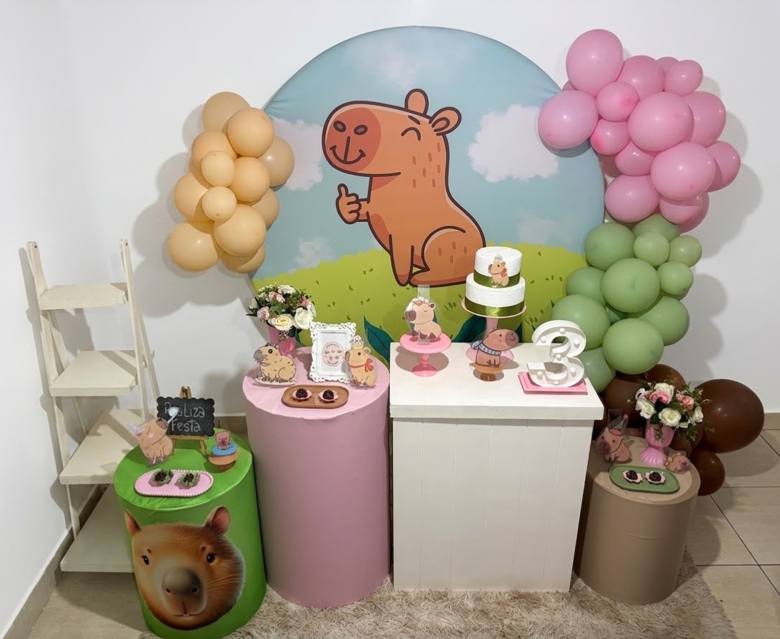 Kit Luxo Infantil Feminino Capivara - Realiza Festa