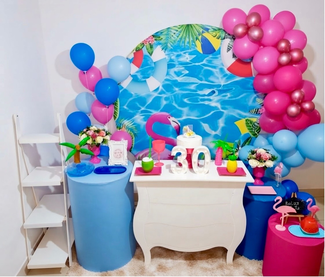 Kit Luxo Piscina Com Flamingo - Realiza Festa