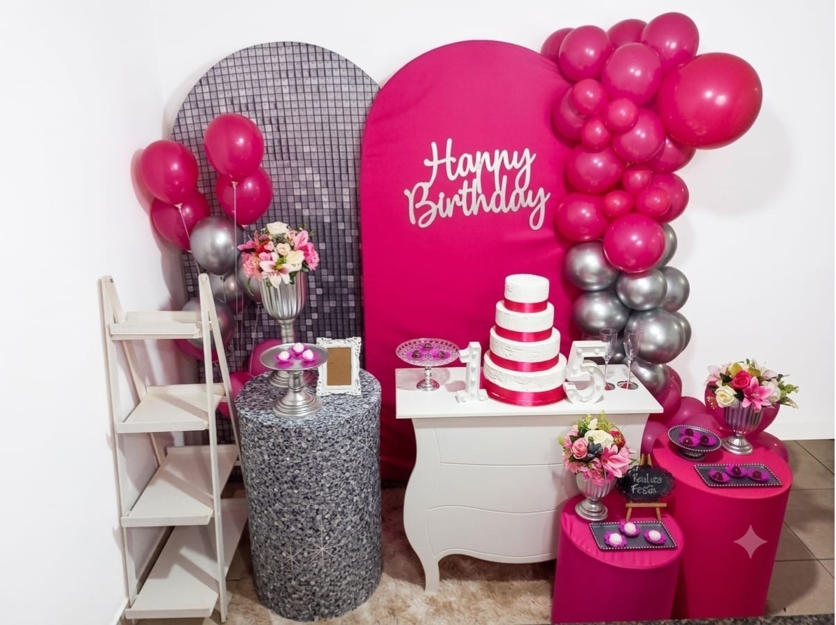 Kit Premium 15 Anos Prata Com Pink - Realiza Festa