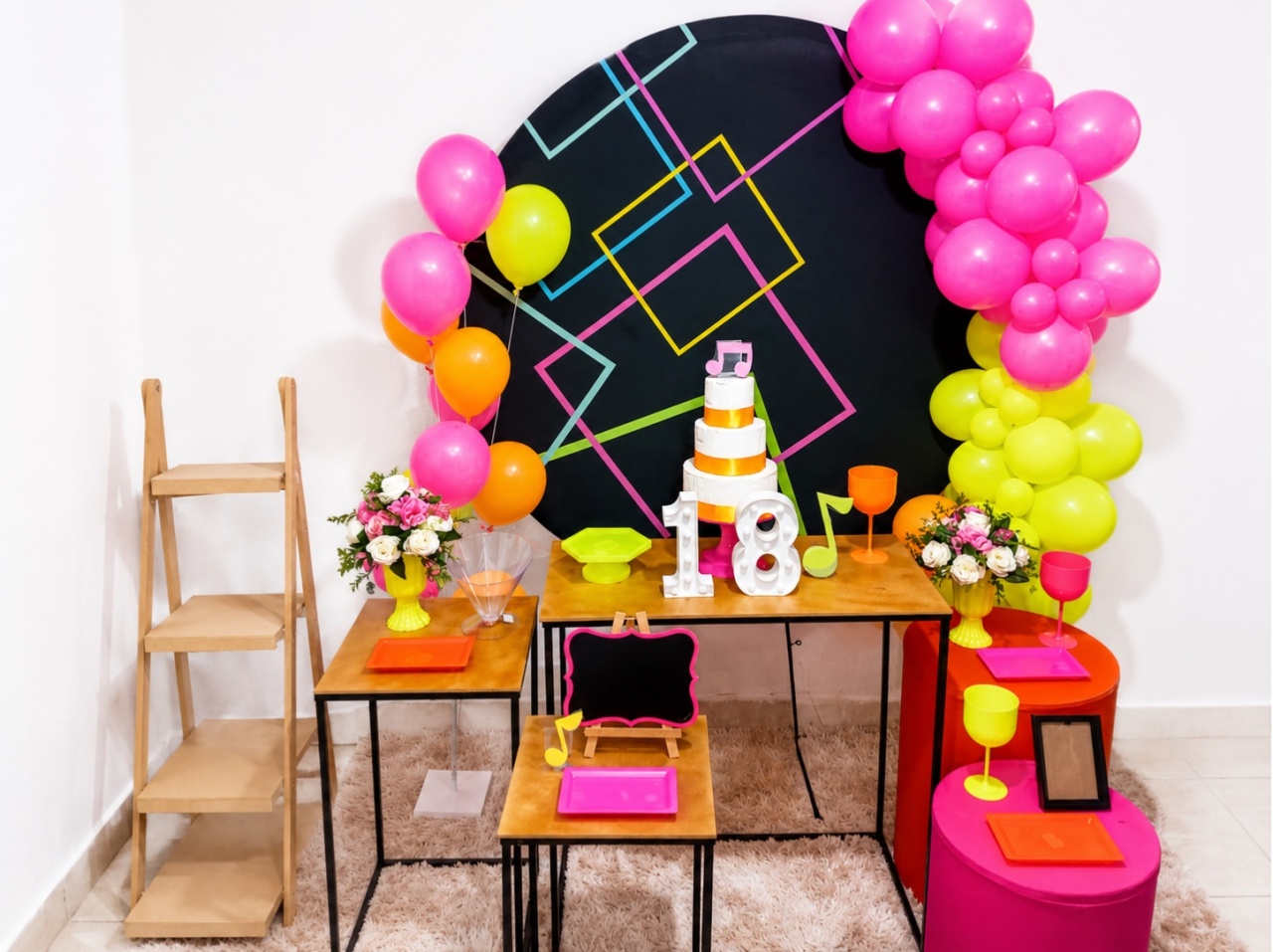 Kit Luxo Neon - Realiza Festa