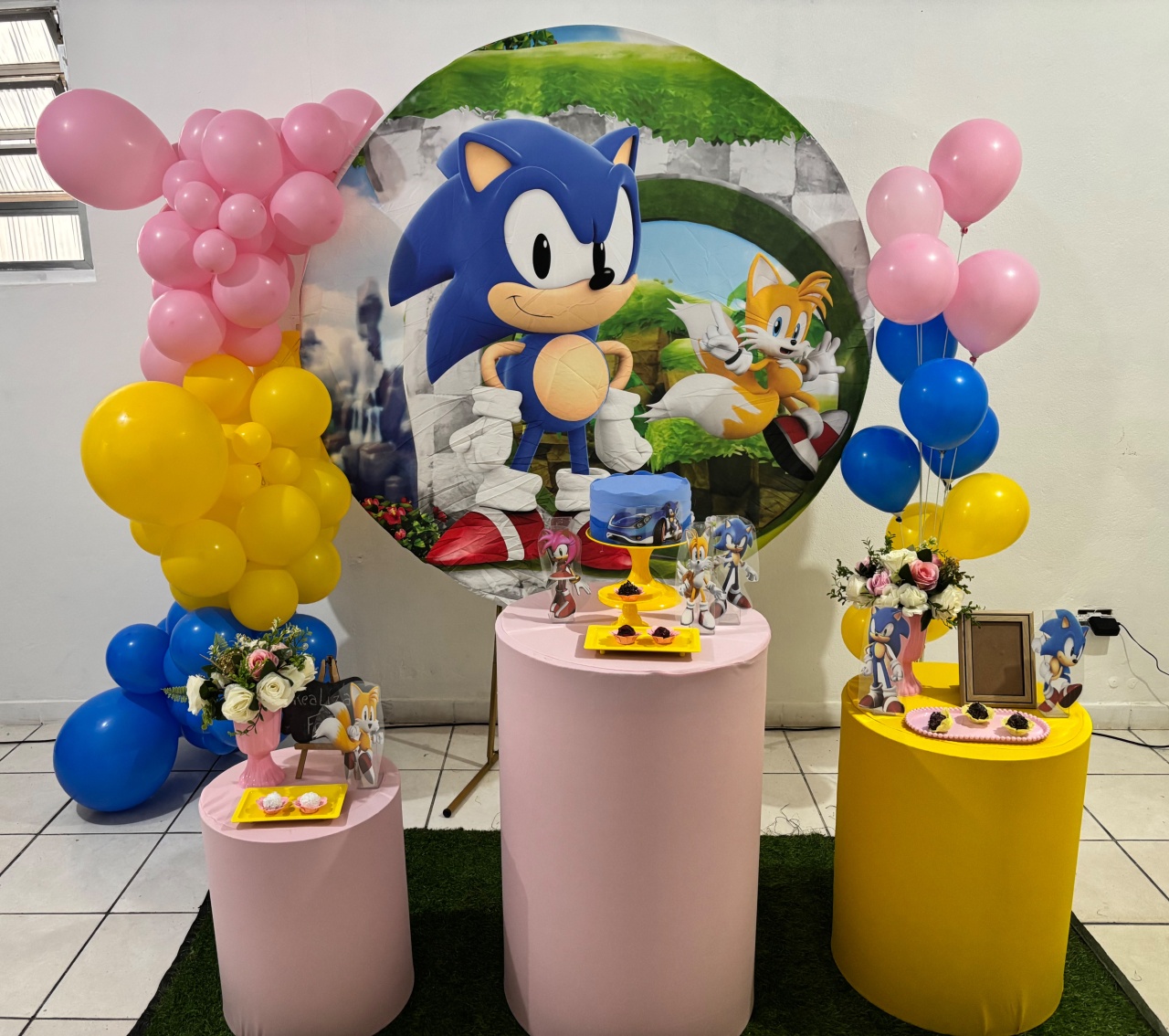 Kit Festa Aniversário Feminino Sonic E Amigo - Realiza Festa