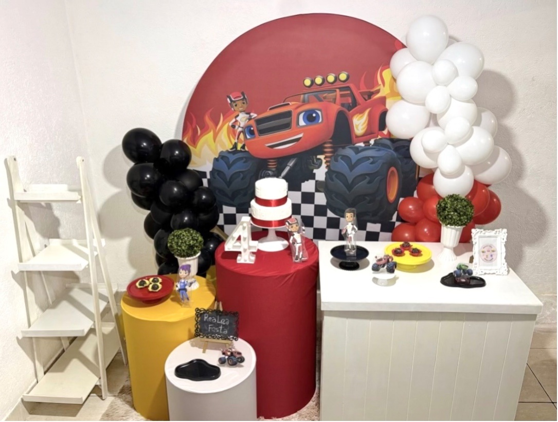 Kit Luxo Infantil Masculino Blaze - Realiza Festa