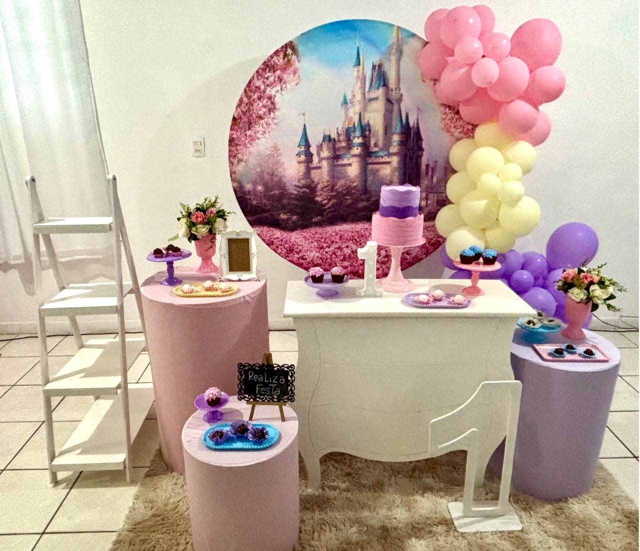 Kit Luxo Infantil Feminino - Castelo - Realiza Festa