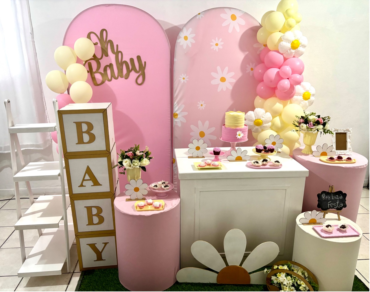 Kit Premium Chá de Bebê Feminino Margaridas - Realiza Festa