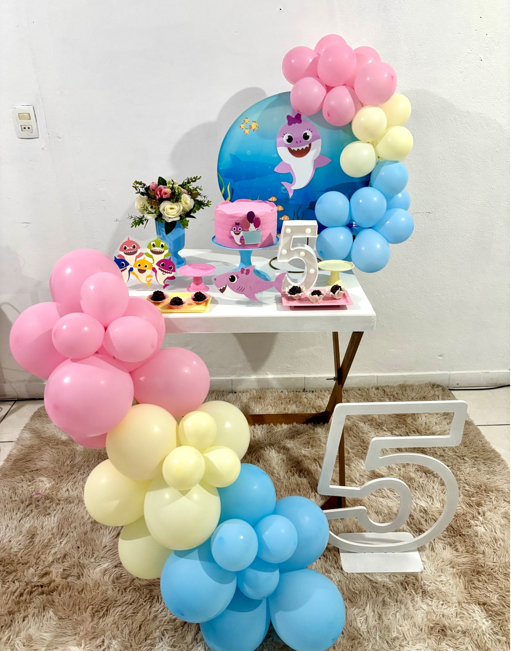 Mini Kit G - Baby Shark Feminino - Realiza Festa