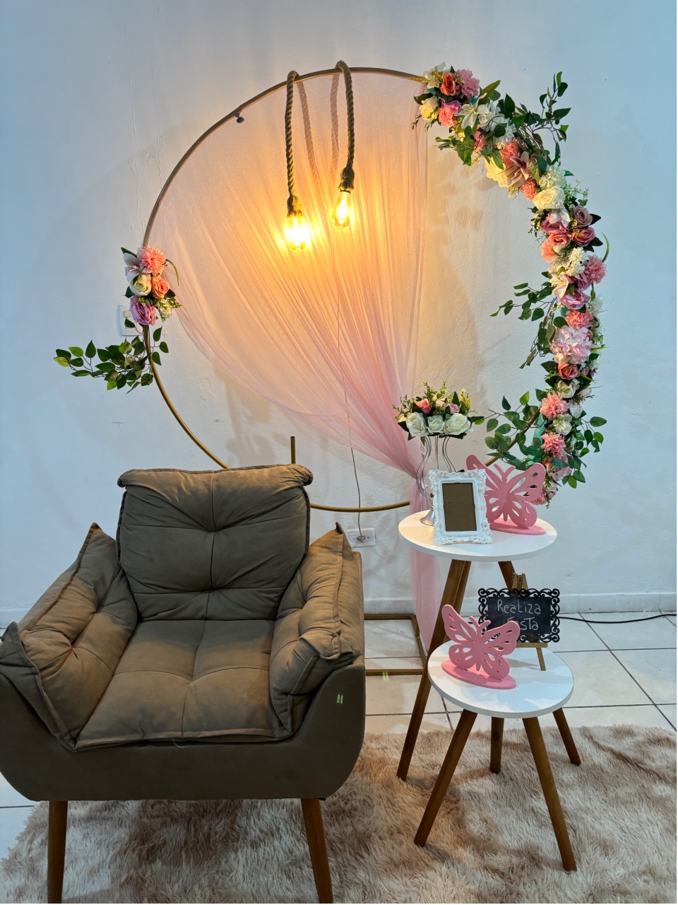 Kit Encontro de Mulheres Luxo Arco de Flores Lilás Rosa - Realiza Festa