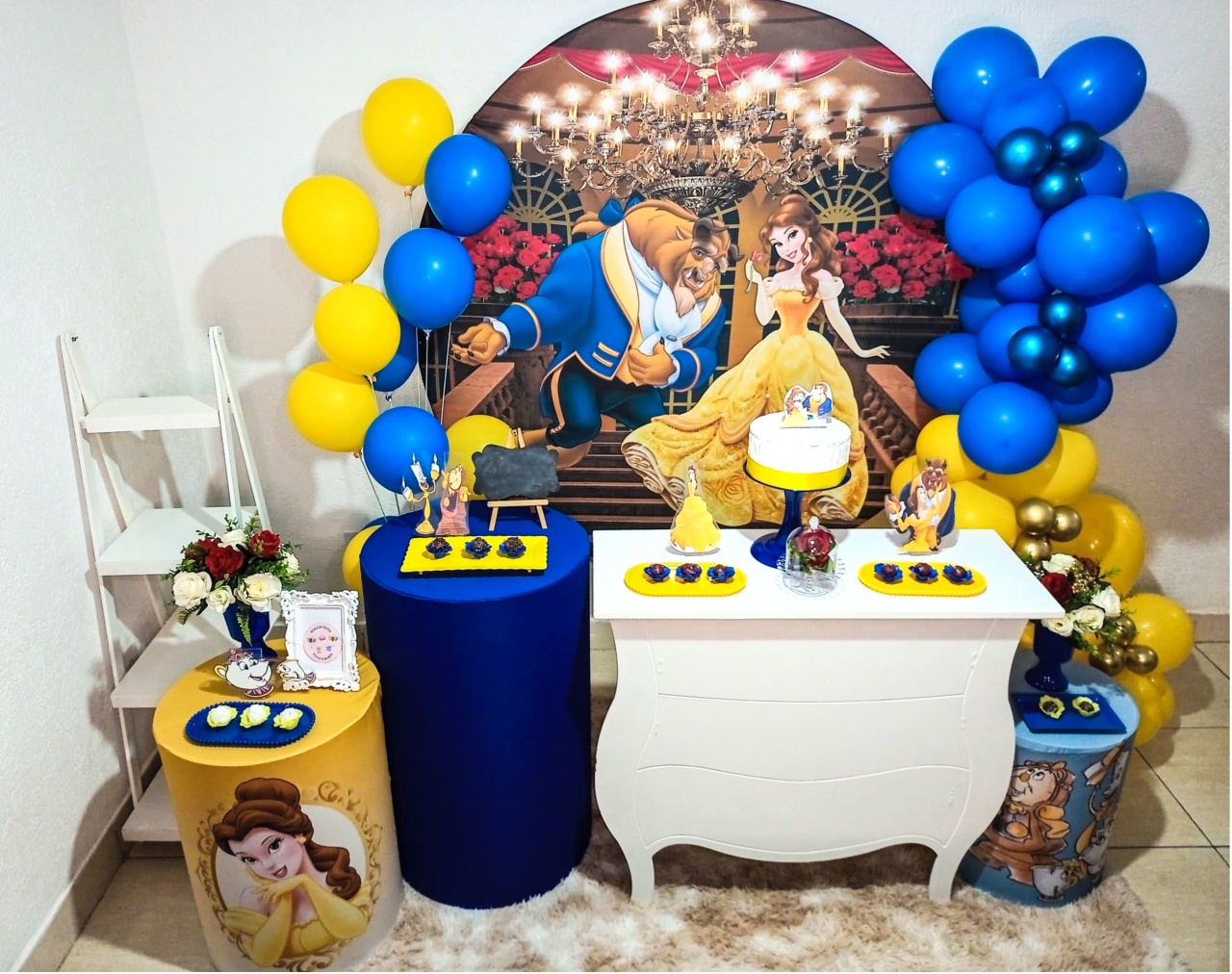 Kit Luxo Aniversário A Bela E A Fera - Realiza Festa