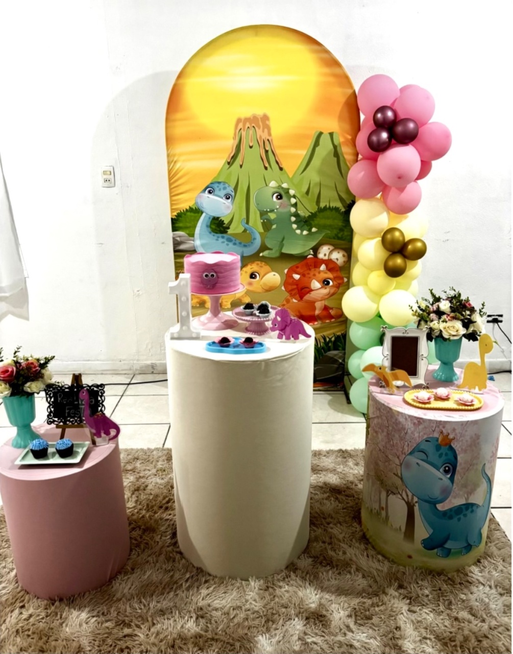 Kit Festa Infantil Feminino Dino Baby Romano - Realiza Festa