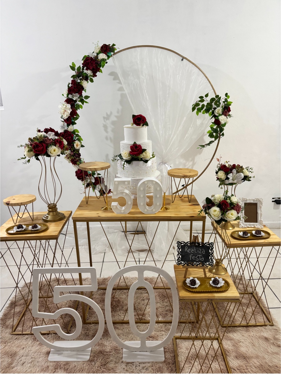 Kit Luxo Adulto Feminino Arco Marsala - Realiza Festa