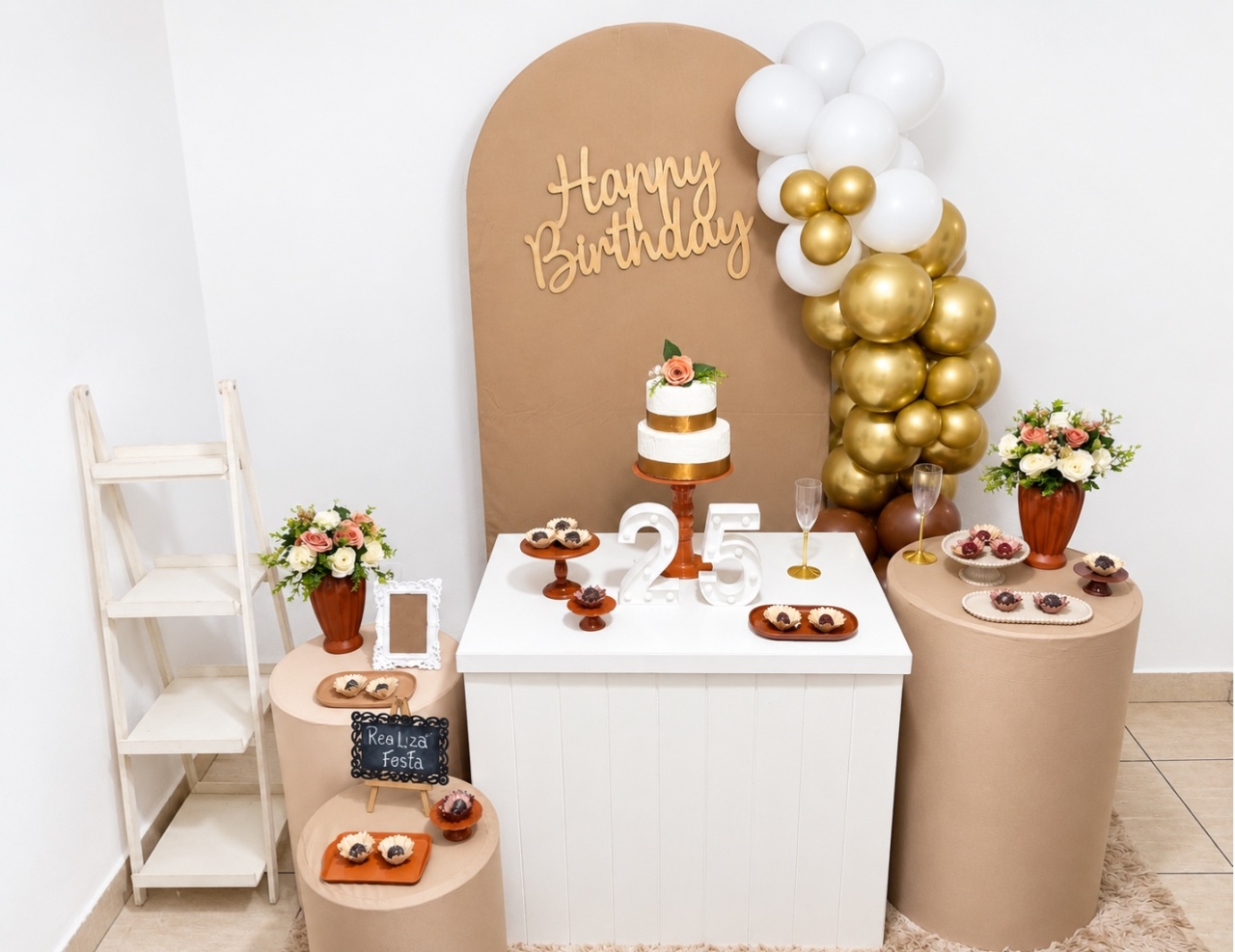 Kit Luxo Adulto Marrom Claro/ Mocaccino - Realiza Festa