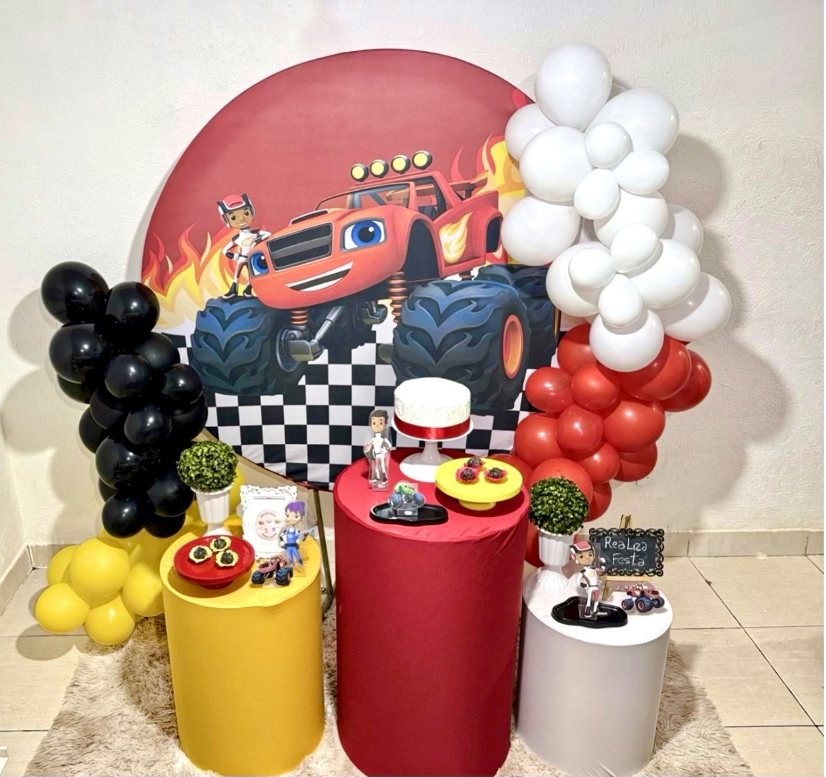Kit Festa - Infantil Masculino Blaze - Realiza Festa