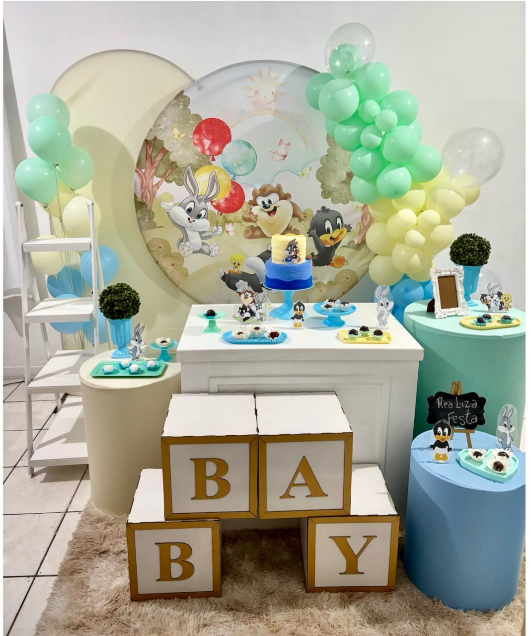 Kit Premium Chá de Bebê Baby Looney Tunes Para Menino - Realiza Festa