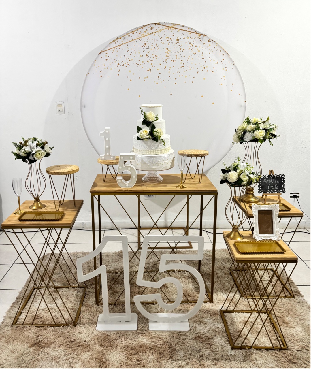 Kit Luxo 15 Anos Capa Branco Com Dourado - Realiza Festa
