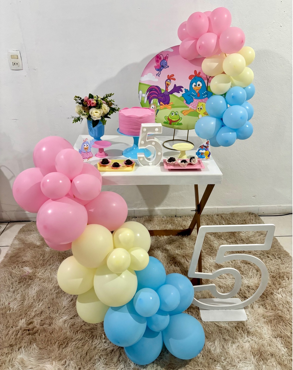 Mini Kit G - Galinha Pintadinha - Realiza Festa