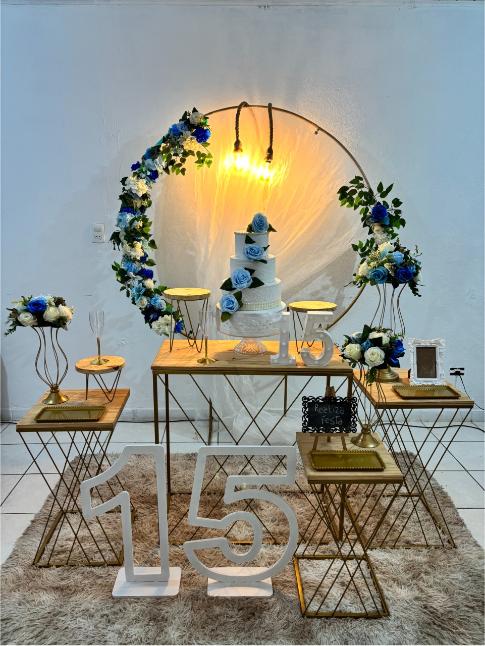 Kit Premium 15 Azul Com Tecido Branco - Realiza Festa
