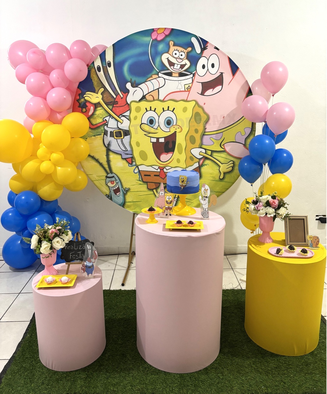 Kit Festa Aniversário Bob Esponja Feminino - Realiza Festa