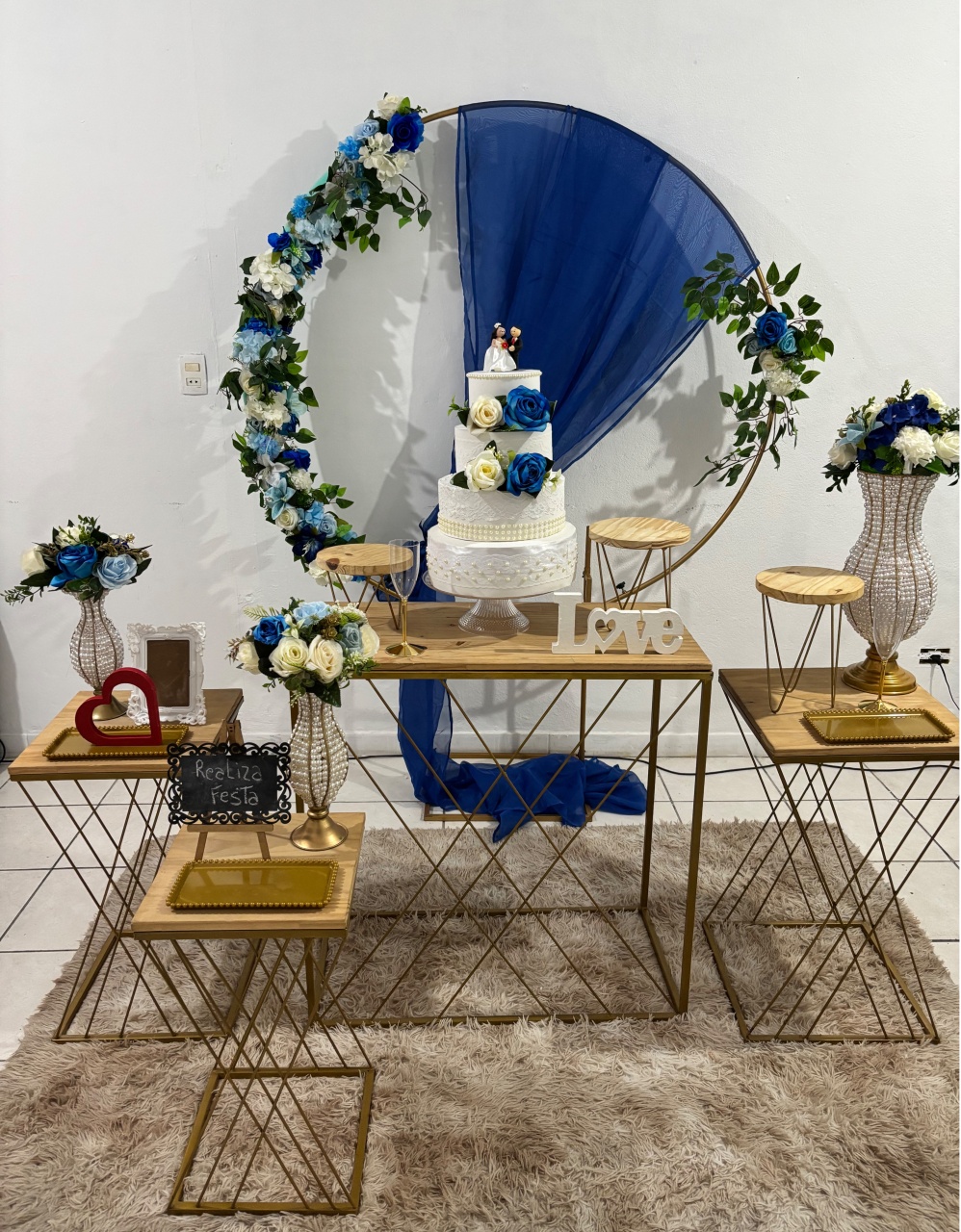 Kit Luxo Casamento Azul Com Tecido Azul Escuro - Realiza Festa