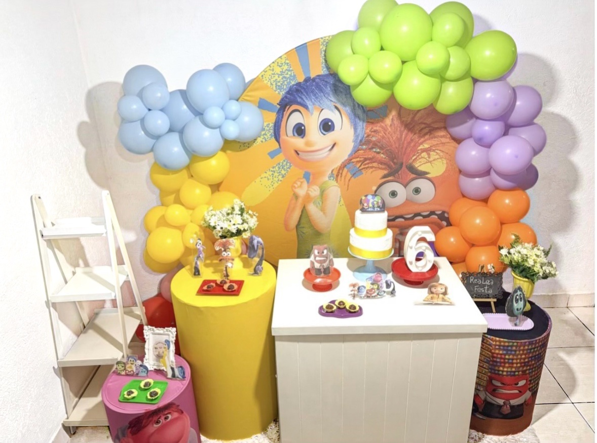 Kit Luxo Aniversário Divertidamente Ii Alegria - Realiza Festa
