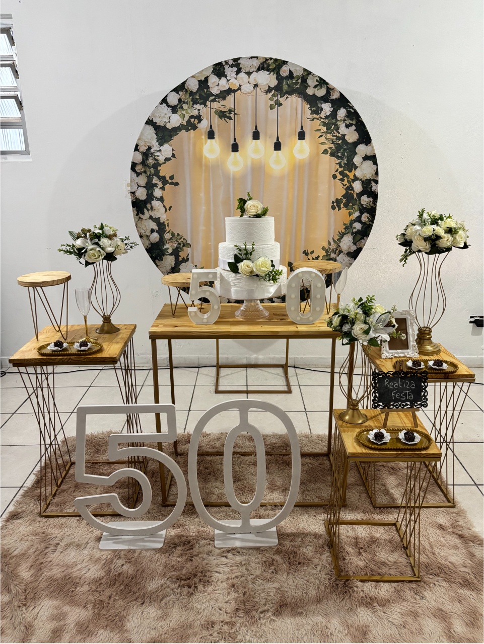Kit Luxo Adulto Feminina Capa Floral Com Luzes - Realiza Festa