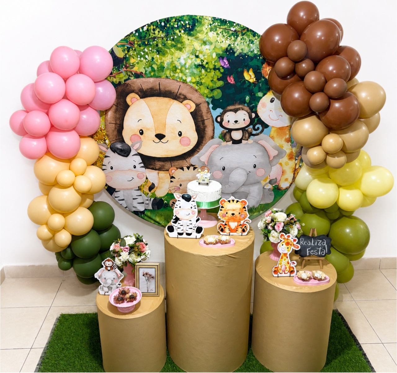 Kit Festa Infantil Feminino - Safari Chic - Realiza Festa