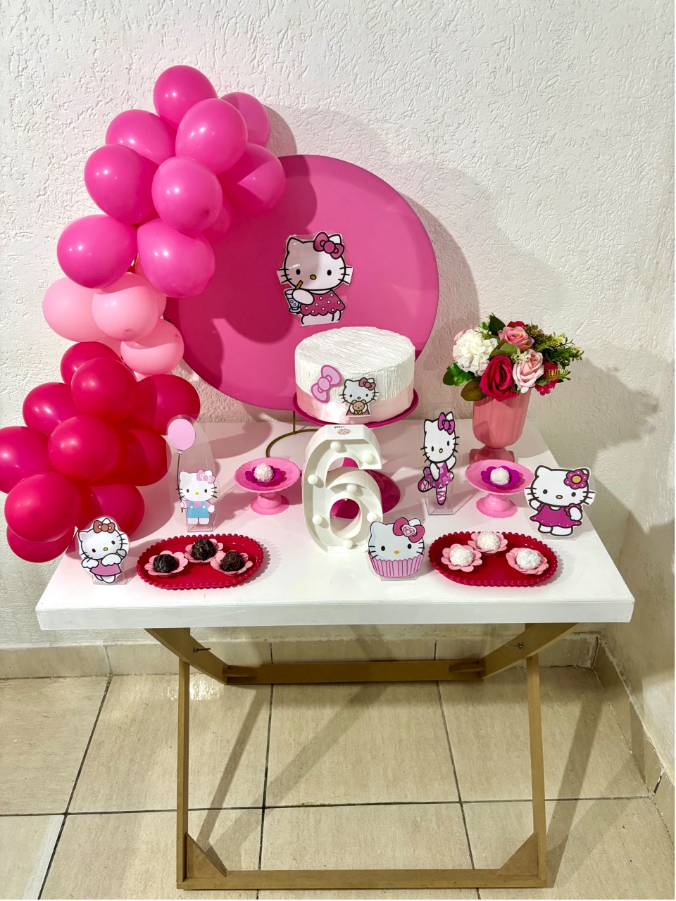 Mini Kit G - Hello Kitty - Realiza Festa