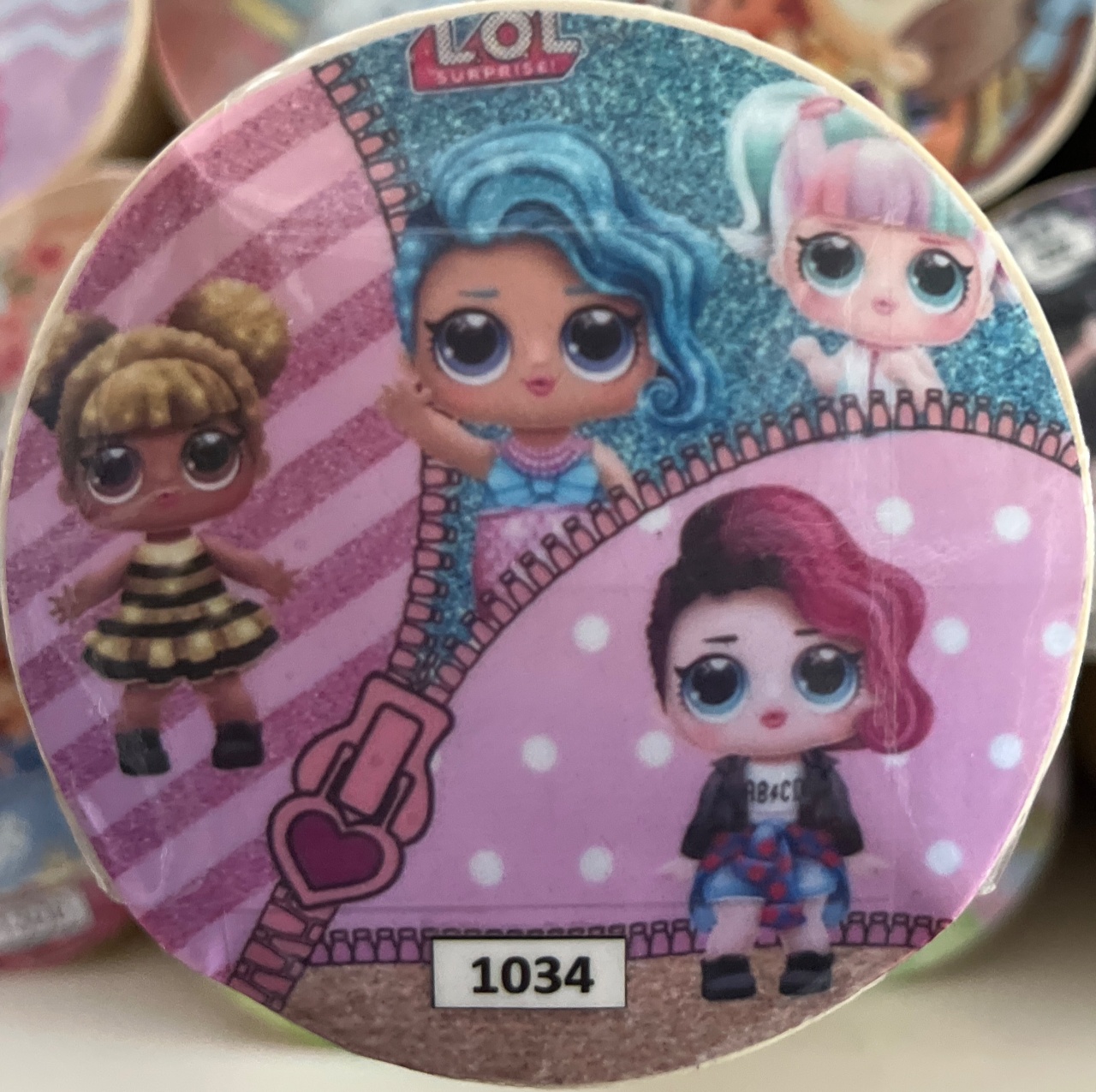 Tecido Painel Redondo 1,5M Boneca Lol - LÊ FESTAS LOCAÇÃO DE 