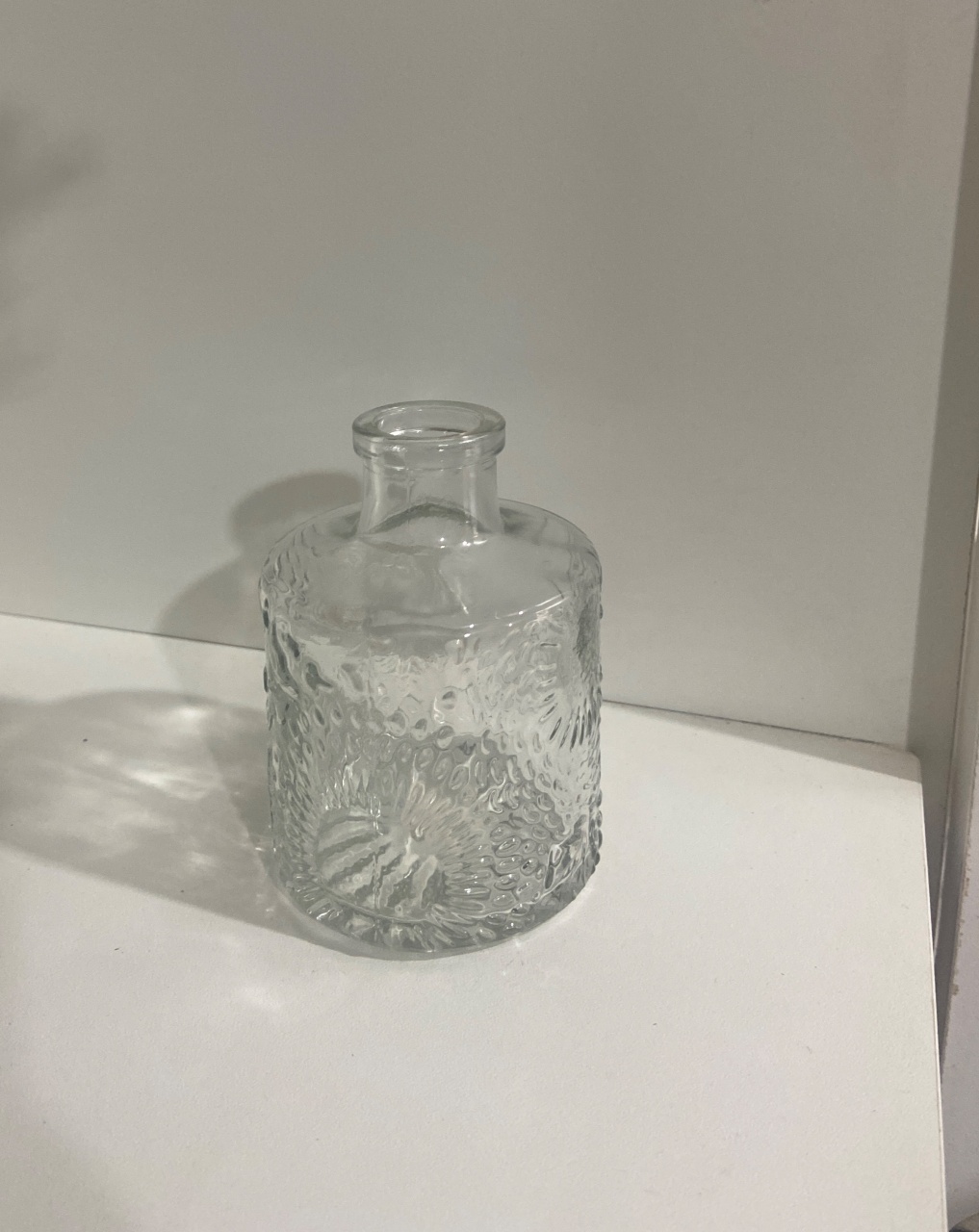 Jarro Vintage Transp. Florais 8,5Cm - LÊ FESTAS LOCAÇÃO DE 