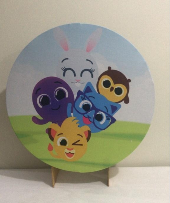 Tecido Painel Redondo 50Cm - Bolo Fofos - LÊ FESTAS LOCAÇÃO DE 
