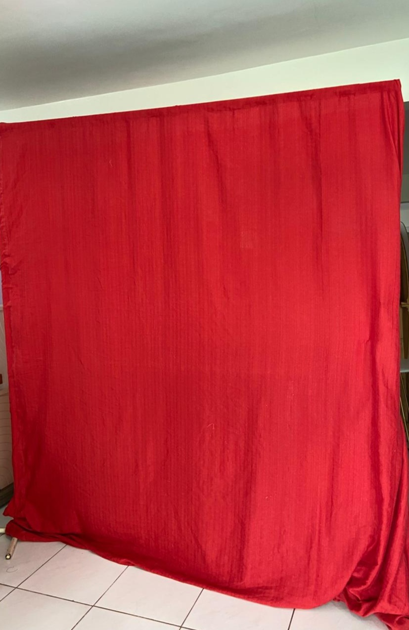 Tecido Painel 4X3M-Liso Vermelho - LÊ FESTAS LOCAÇÃO DE 