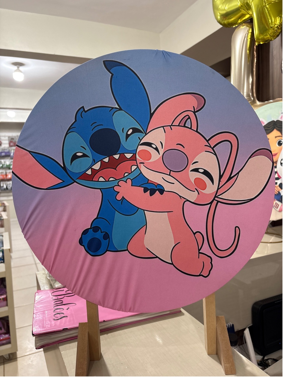 Tecido Painel Redondo 50Cm - Stitch E Angel - LÊ FESTAS LOCAÇÃO DE 