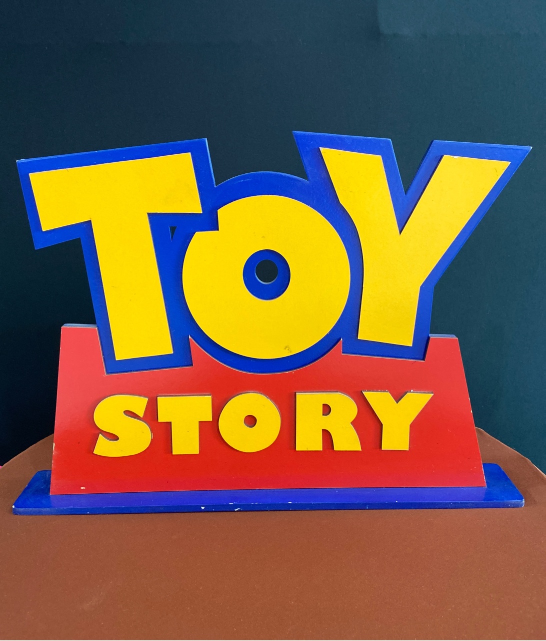 Display Placa Toy Story - 2027 - LÊ FESTAS LOCAÇÃO DE 