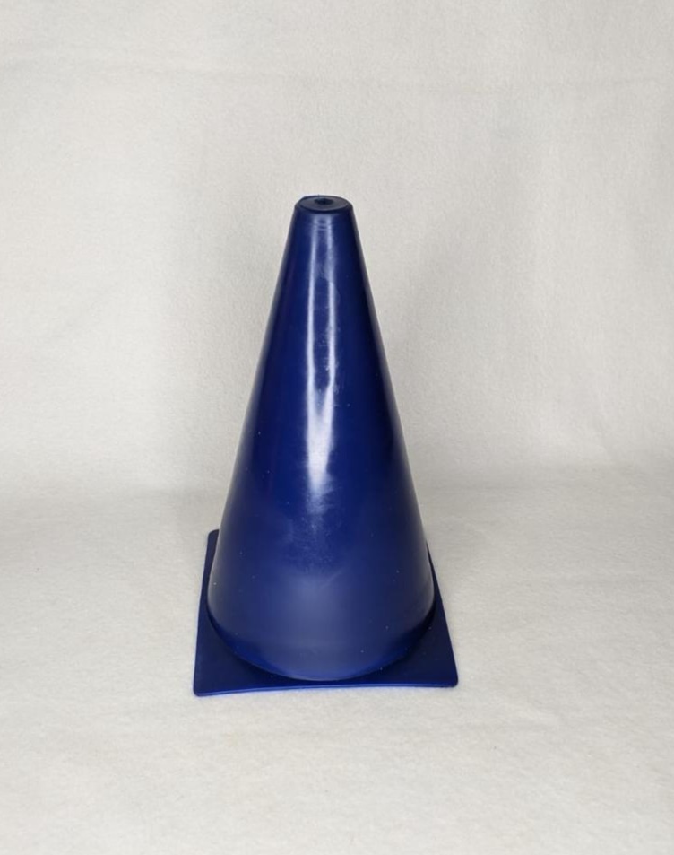 Cone Transito Azul Marinho 22Cm - LÊ FESTAS LOCAÇÃO DE 