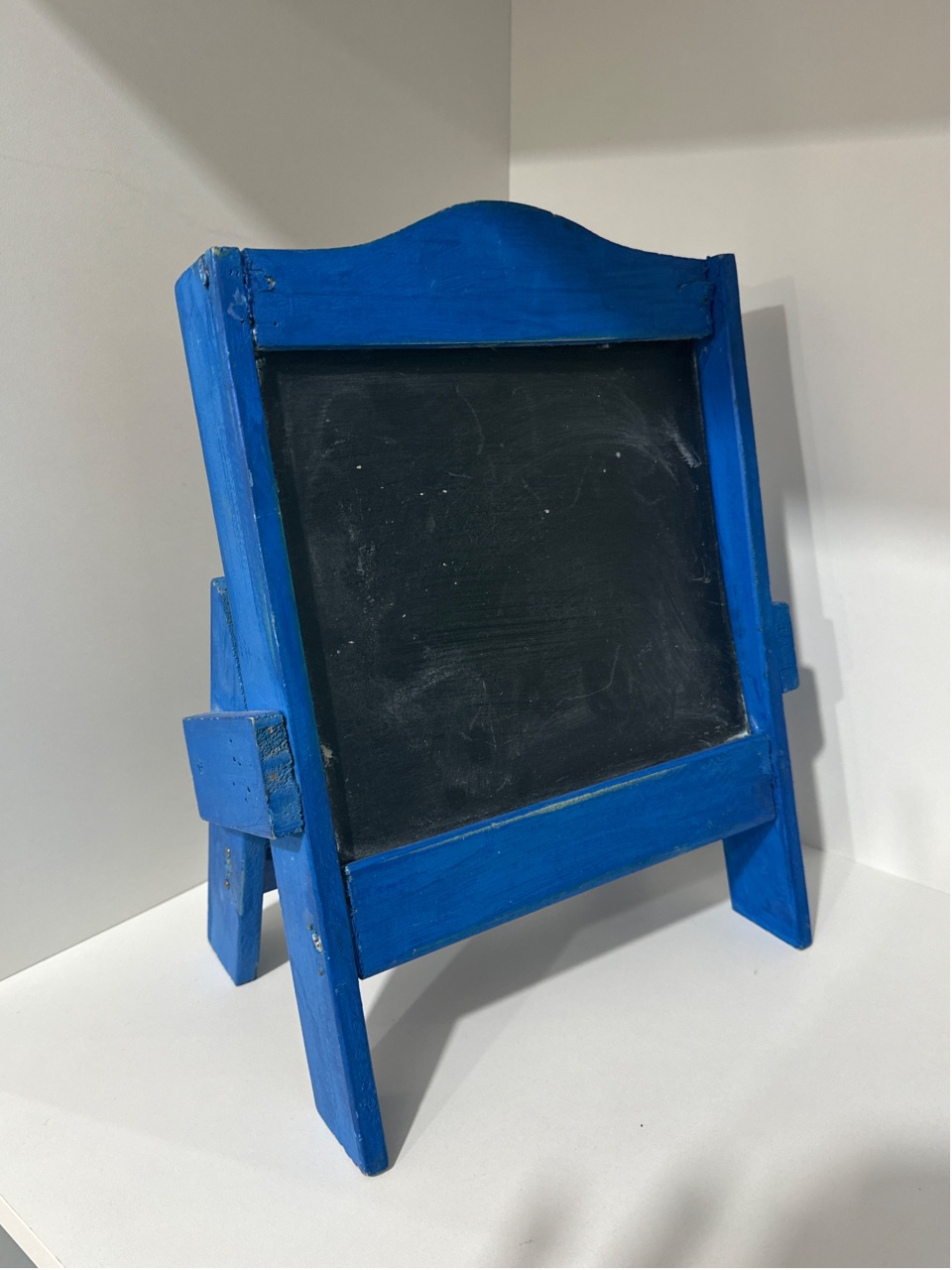 Lousa Leo Azul Royal 26X25Cm - LÊ FESTAS LOCAÇÃO DE 