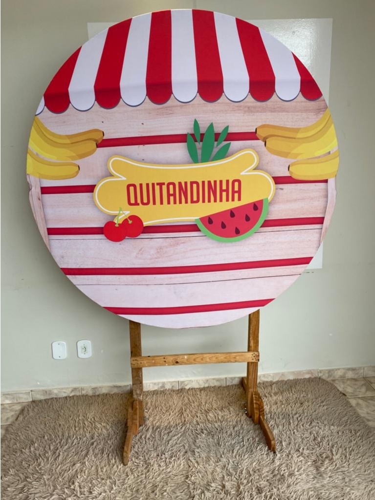 Tecido Painel Redondo 1,5M- Quitandinha - LÊ FESTAS LOCAÇÃO DE 