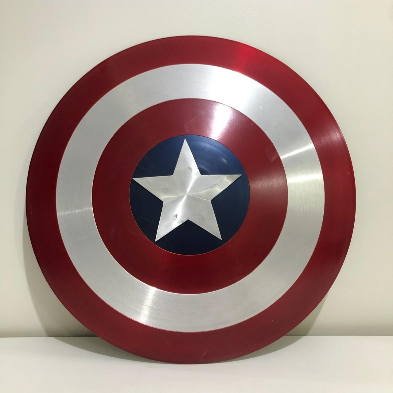 Escudo Capitao America - LÊ FESTAS LOCAÇÃO DE 
