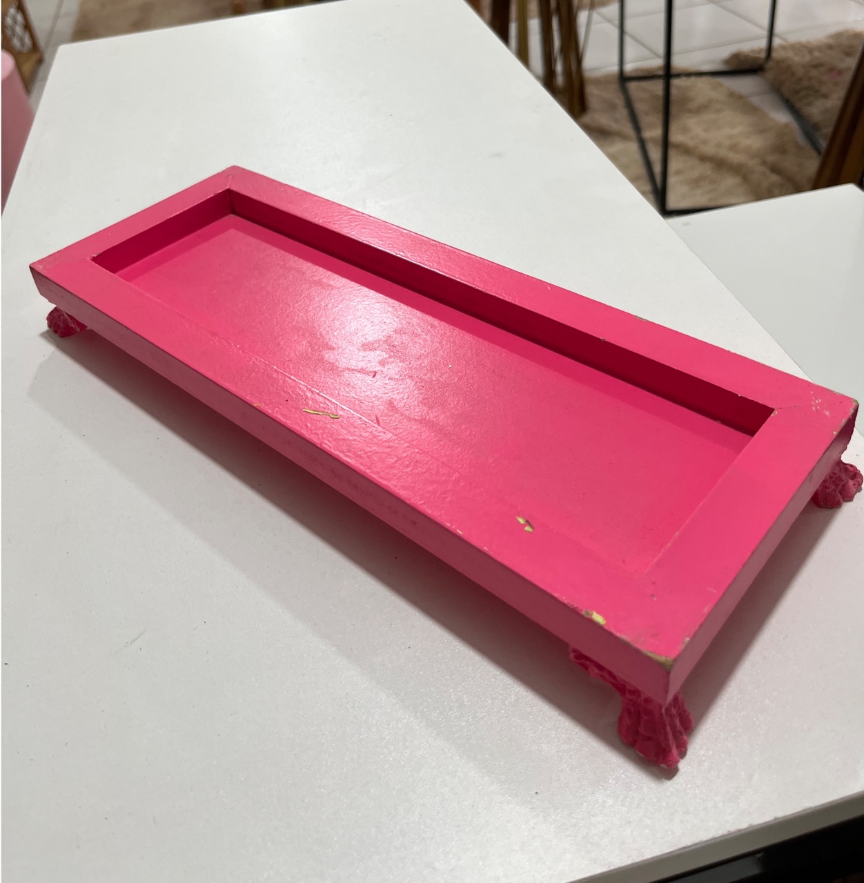 Mdf Bandeja Rosa Neon 35X13 - LÊ FESTAS LOCAÇÃO DE 