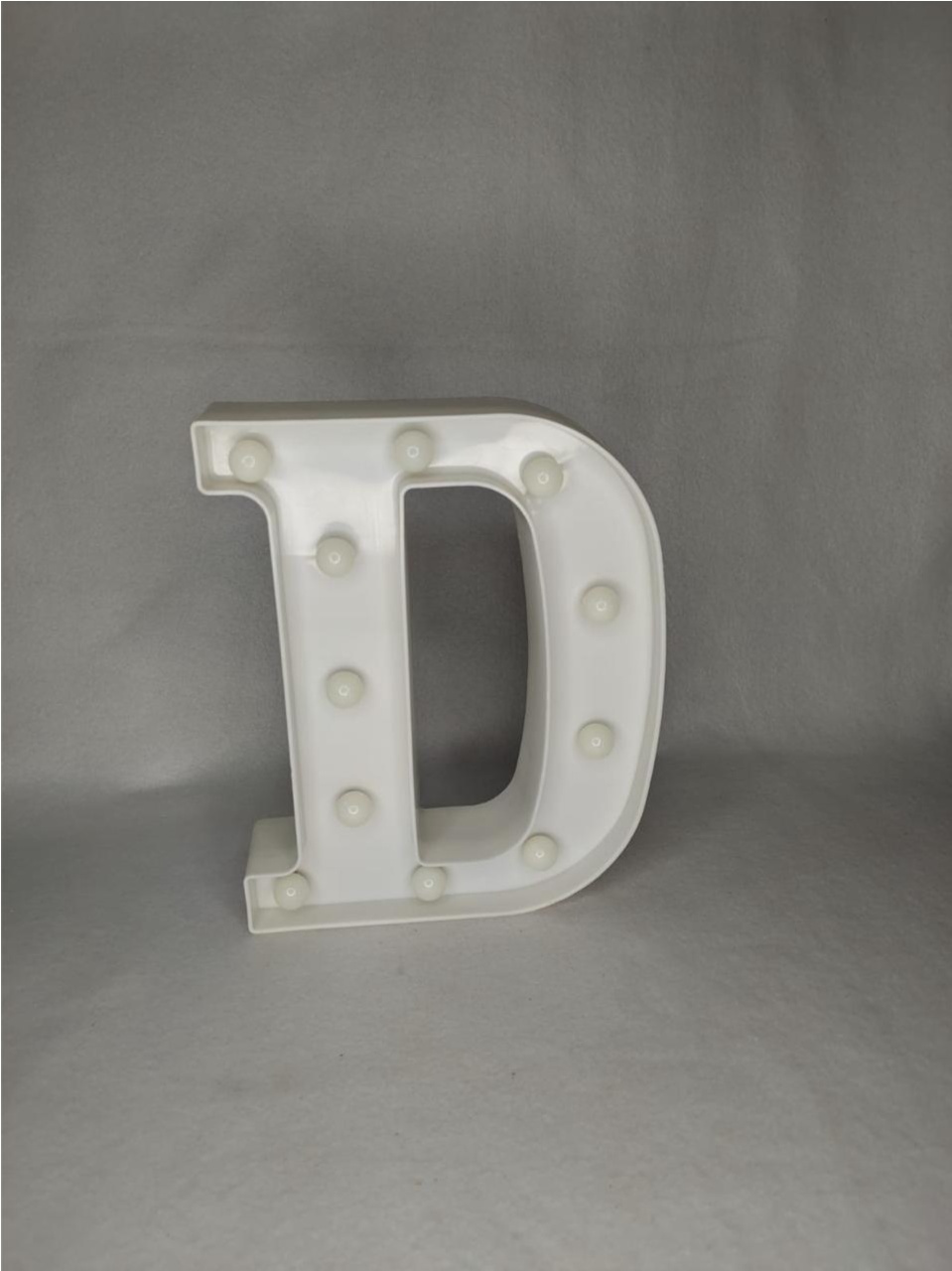 Letra Led D 22Cm - LÊ FESTAS LOCAÇÃO DE 