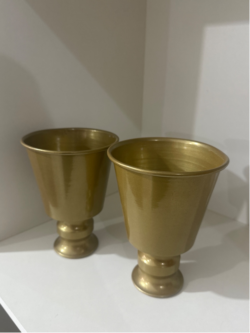 Delicat Pote Aluminio Dourado P 18 Cm - LÊ FESTAS LOCAÇÃO DE 