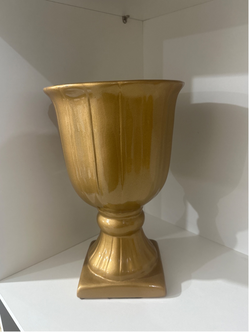 Vaso Haiti Imperial Dourado Er4243 - LÊ FESTAS LOCAÇÃO DE 