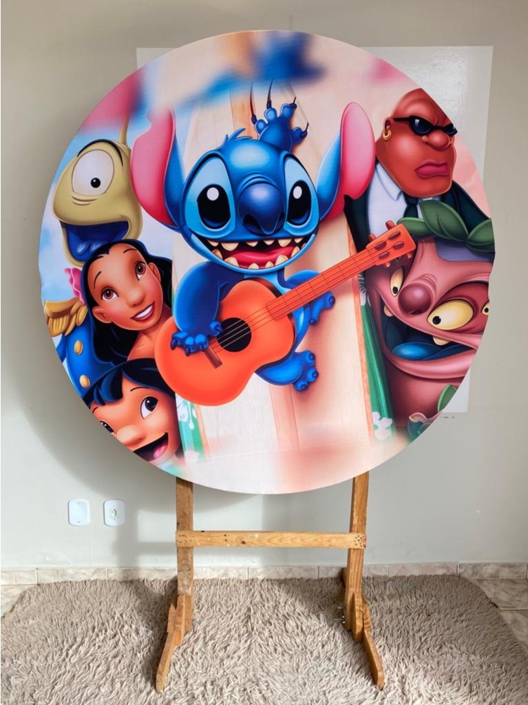 Tecido Painel Redondo 1,5M- Lilo E Stich Turma - LÊ FESTAS LOCAÇÃO DE 